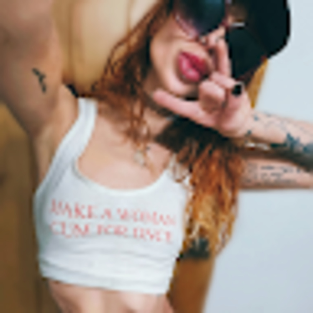 Meet your Posher, Celine